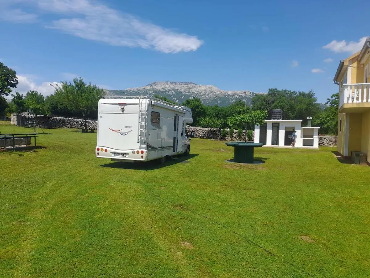 Campsite Camping Dolovi Obrovac
