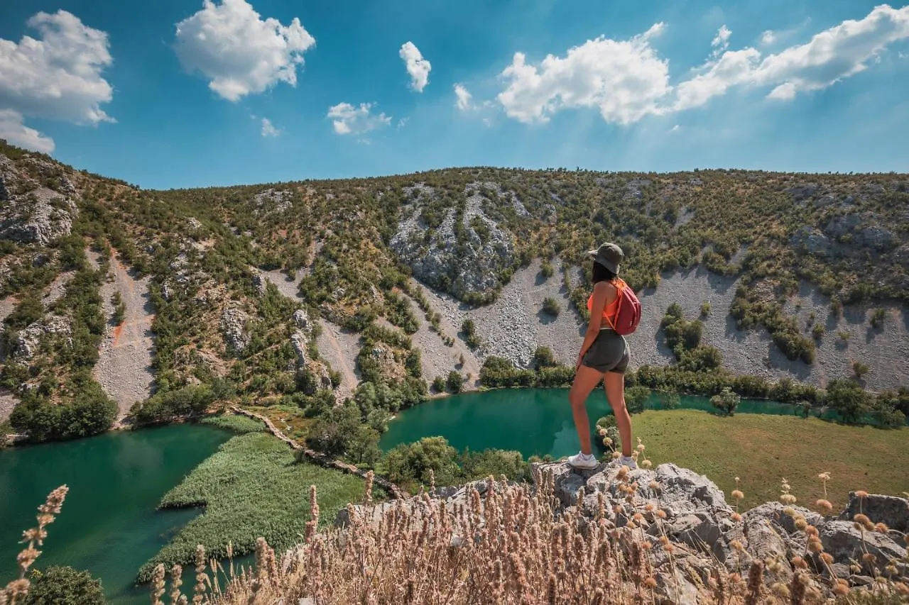 Camping Dolovi Obrovac