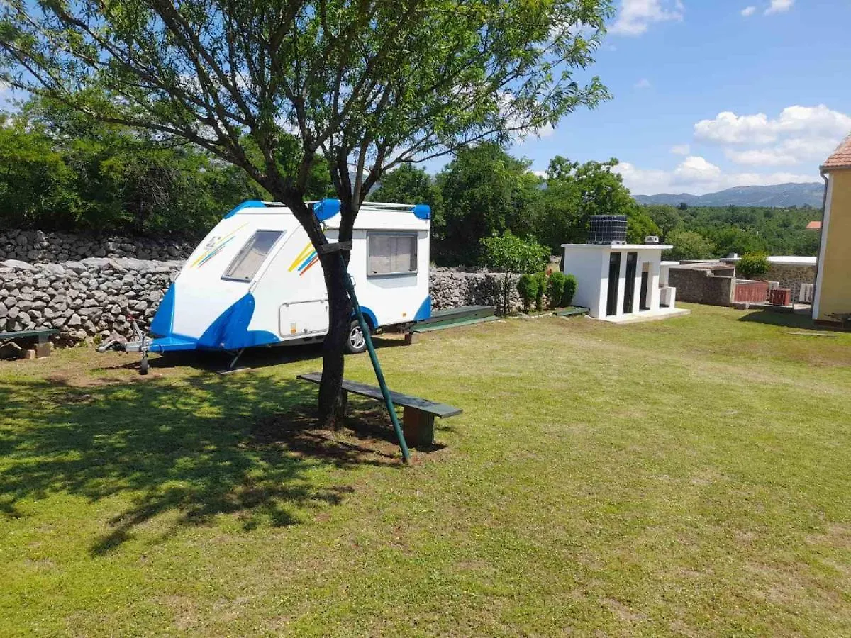 Camping Dolovi Croatia